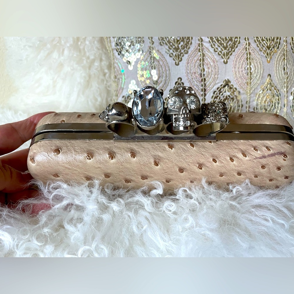 Alexander McQueen Women’s Knuckle Clutch